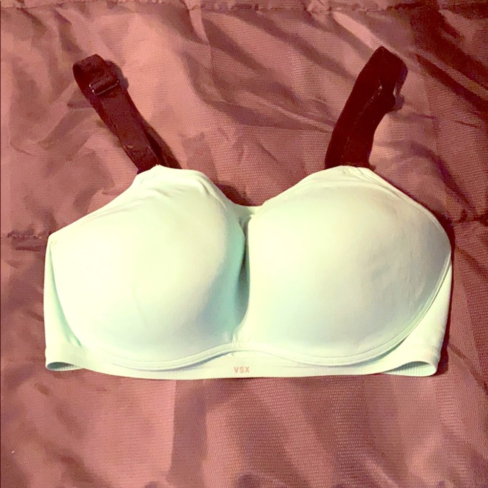 Victoria secret sport bra